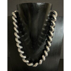 Italy Sterling Silver 925 Necklace 17" Long 1/2 Inch Wide 74 grams Vtg Jewelry